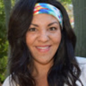 Meet your Posher, Jania